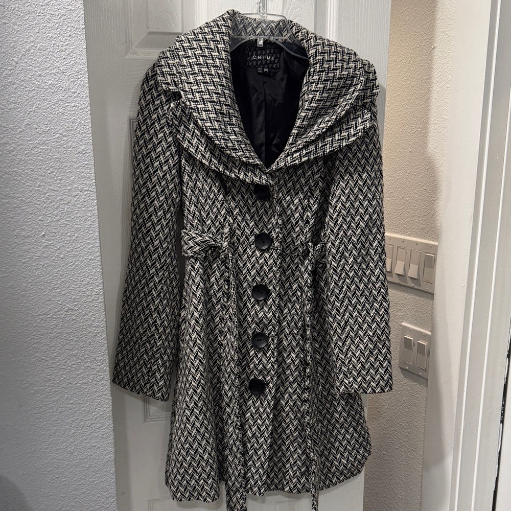 CHIME Black and White Patterned Trench Pea Coat
